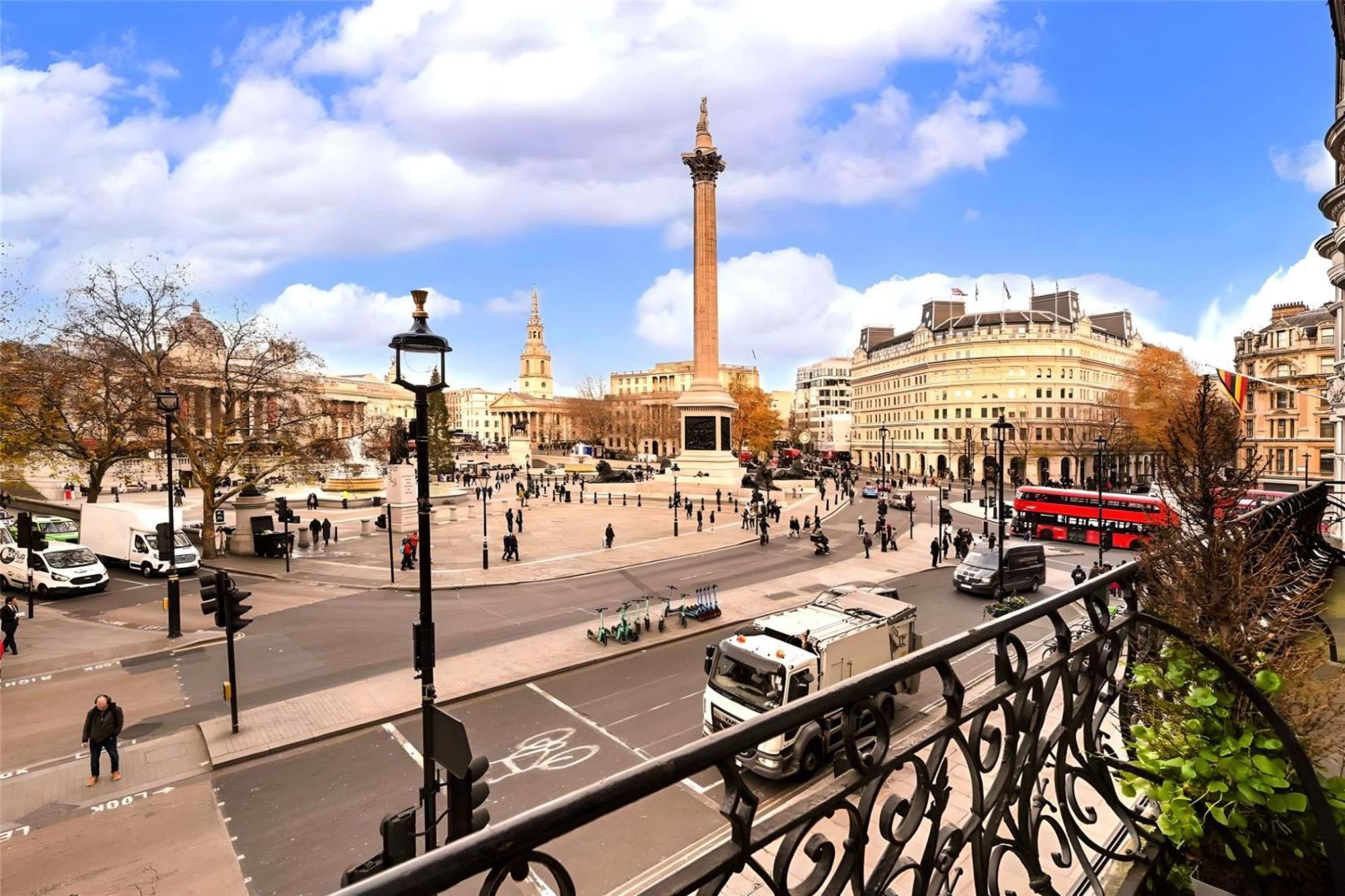 Welcome London - Trafalgar Square ภายนอก รูปภาพ